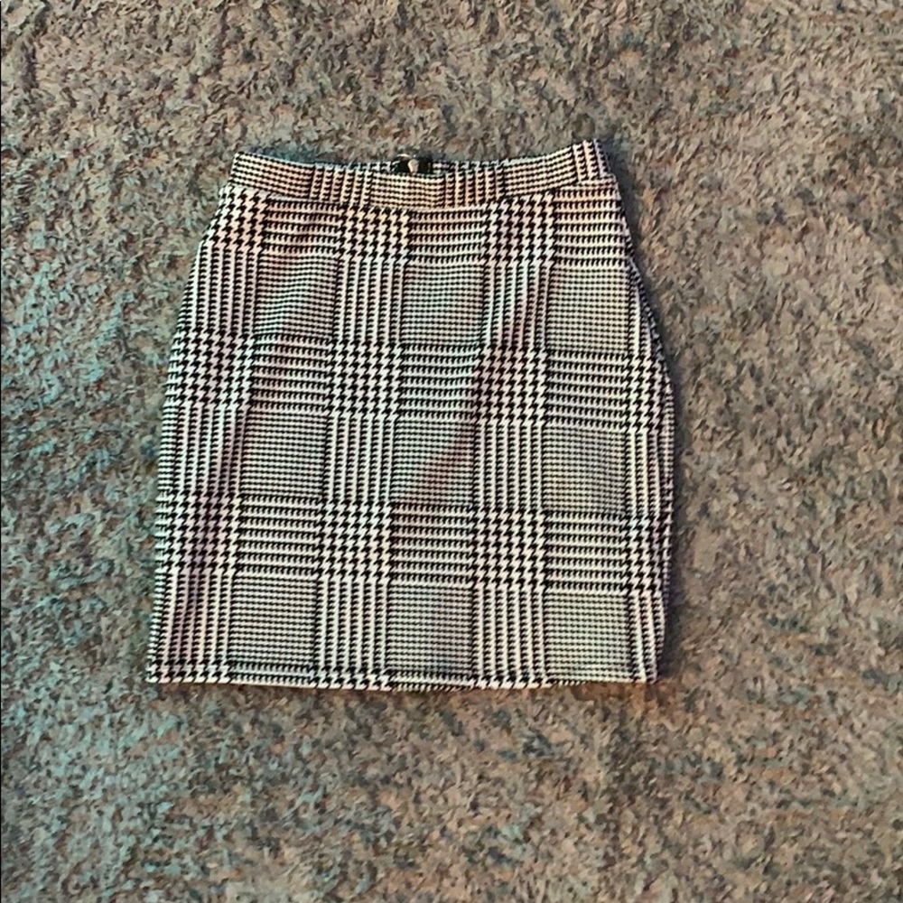 bodycon mini skirt